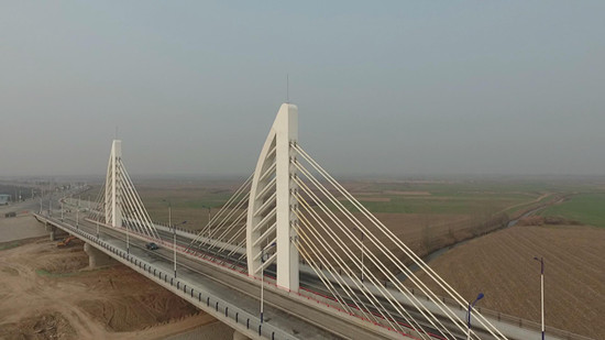 渭南市��河入渭口堤防交通桥